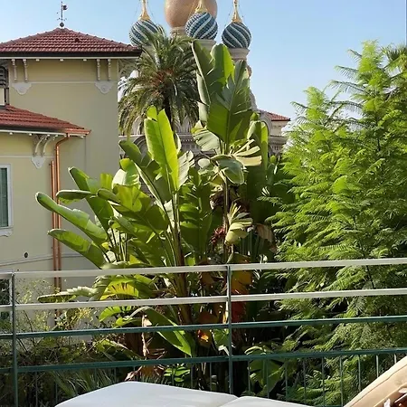 La Perla Di Labuan Lägenhet