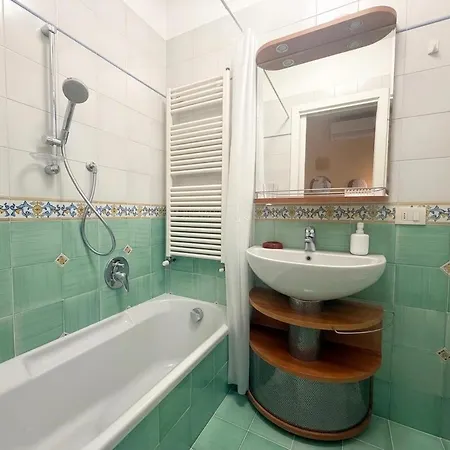 La Perla Di Labuan * Sanremo